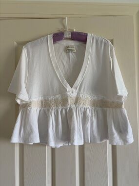 Urban Outfitters White V-Neck Peplum Cropped Top with Lace Trim Women Size M